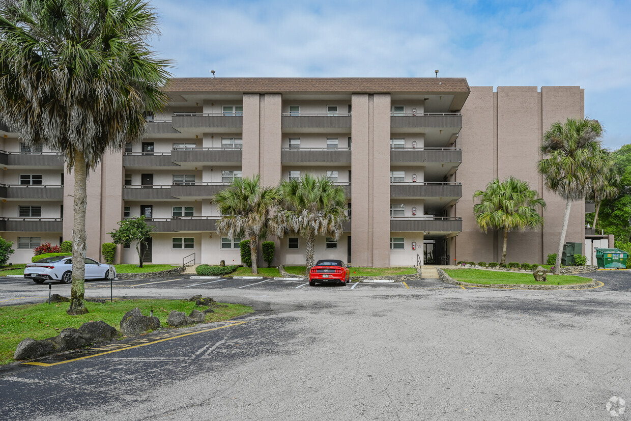 Alterno - Tomoka Oakwood North