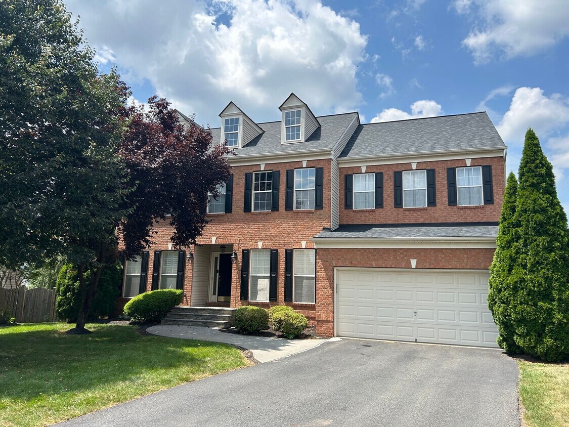 Foto principal - Beautiful Single Family Home in Evergreen ...