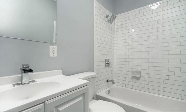 Foto del edificio - 5847 Willows Ave