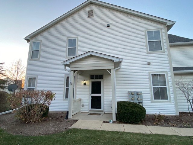 Building Photo - 2959 Hillsboro Ct