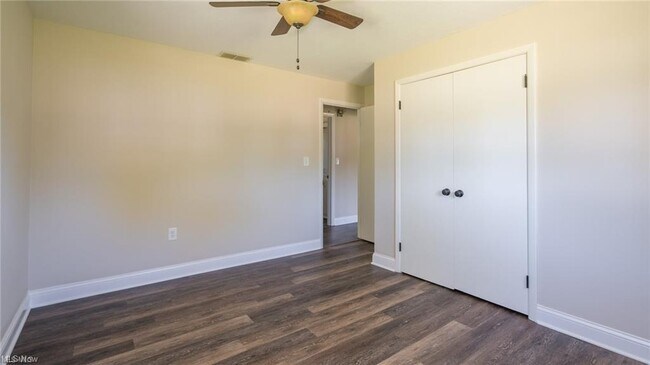 Building Photo - 14499 Ordner Dr