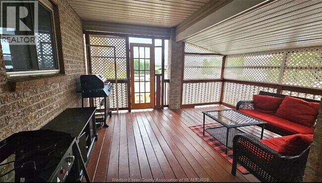 Building Photo - 1062 Monarch Meadows Dr