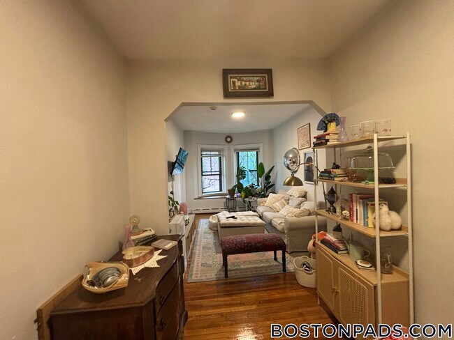 Foto del edificio - 114 Willow St