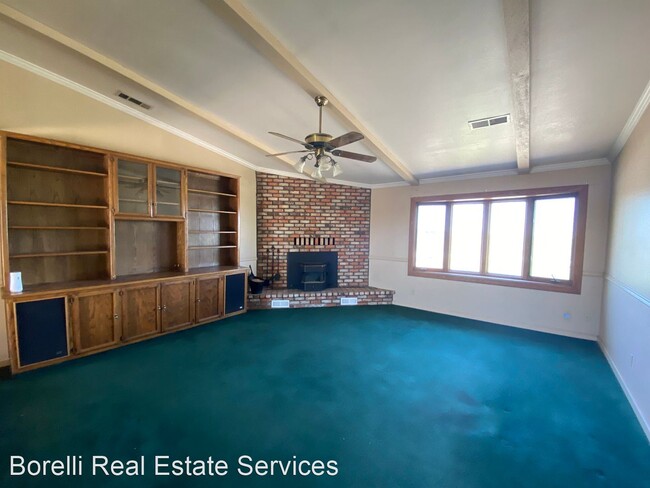 Building Photo - 4 br, 2 bath House - 16411 Cozzi Ave
