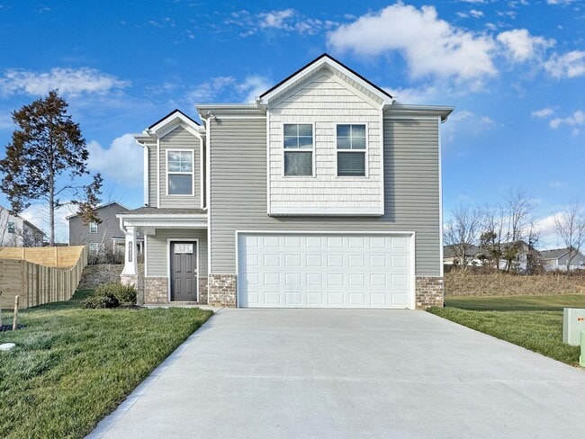 Welcome home to the Cabral at Belhaven in Corryton! - Welcome home to the Cabral at Belhaven in Corryton!