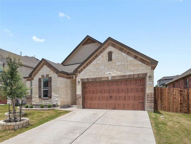 Building Photo - 4648 Padula Dr