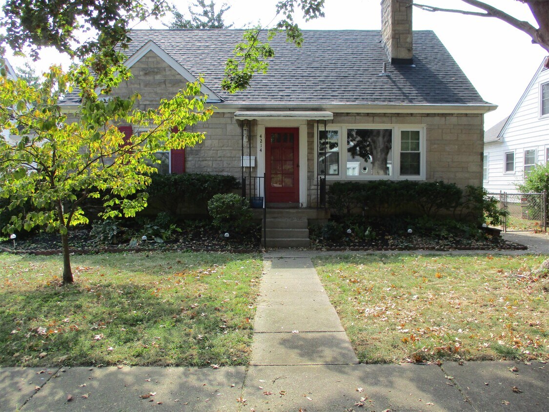 4214 Winchester Rd, Louisville, KY 40207 House Rental in Louisville