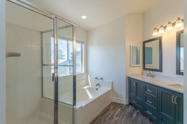 Foto del edificio - 11909 Stegmeir Dr