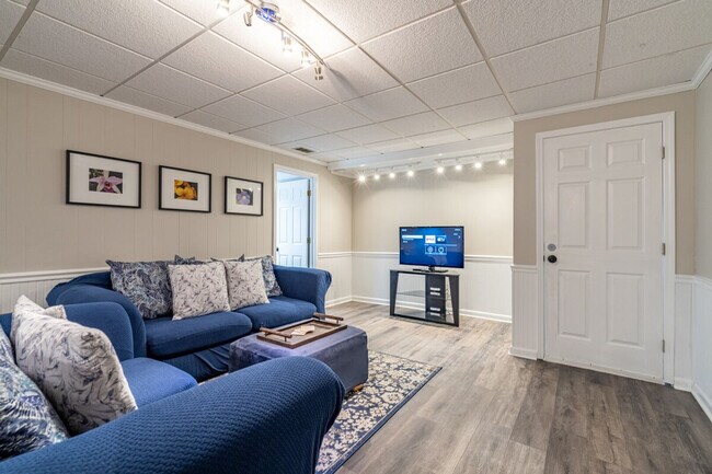 Foto del edificio - 4825 Caboose Ln NW