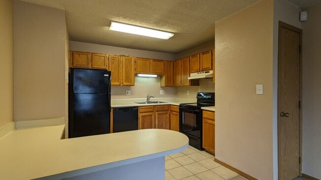 Foto del edificio - 2 bed 1 Bath Townhome Available Now