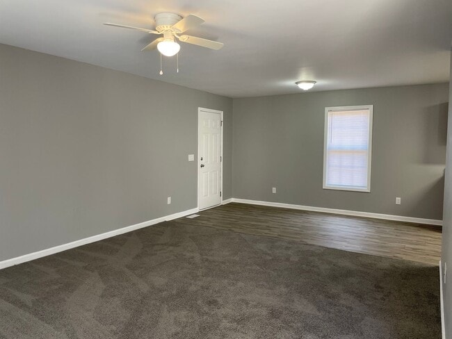 Foto del edificio - 3 BED, 2 BATH HOME IN SOUTHWEST SCHOOL DIS...