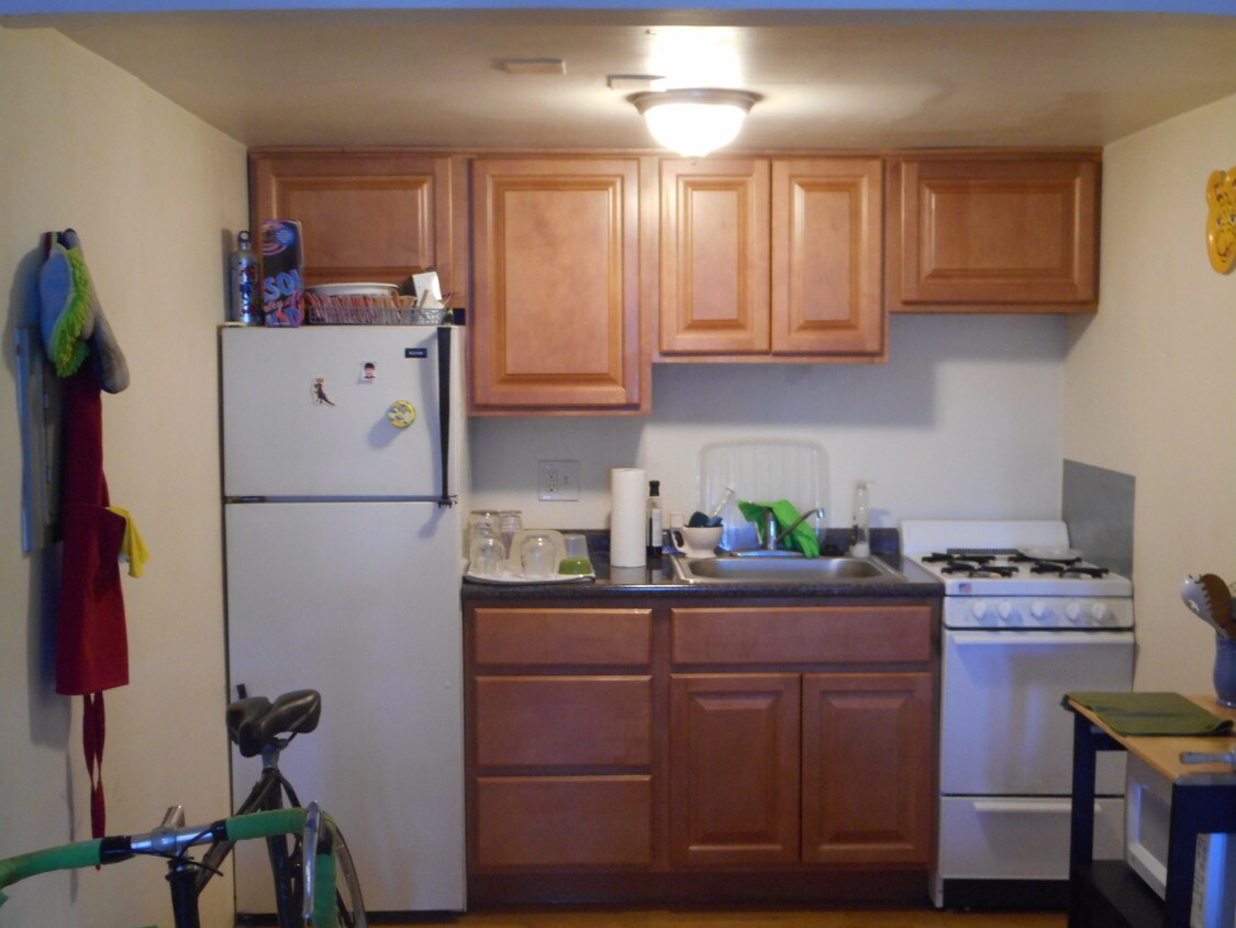 Primary Photo - 138 Brighton Ave