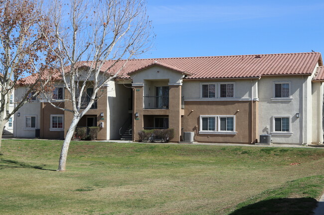 Building Photo - Las Flores Coachella