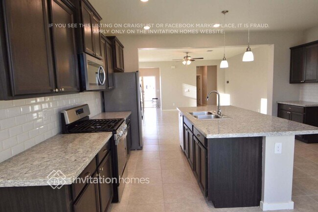 Foto del edificio - 18634 W Townley Ave