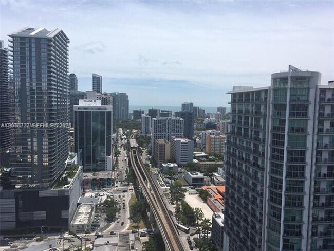 Foto del edificio - 92 SW 3rd St