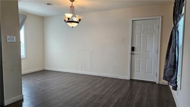 Building Photo - 3617 Dalraida Dr