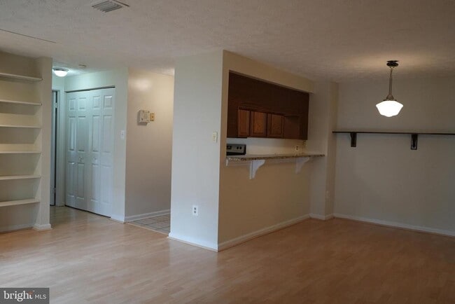 Foto del edificio - 18704 Caledonia Ct