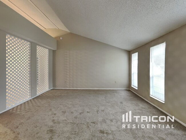 Building Photo - 7425 Willow Wisp Drive W Lakeland FL