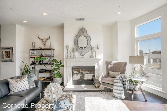 Foto del edificio - 3 br, 2.5 bath House - 3557 Crocker Drive