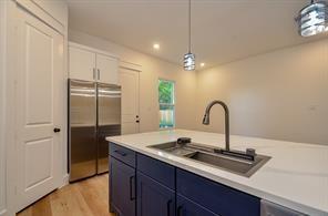 Building Photo - 19115 Sears Dr