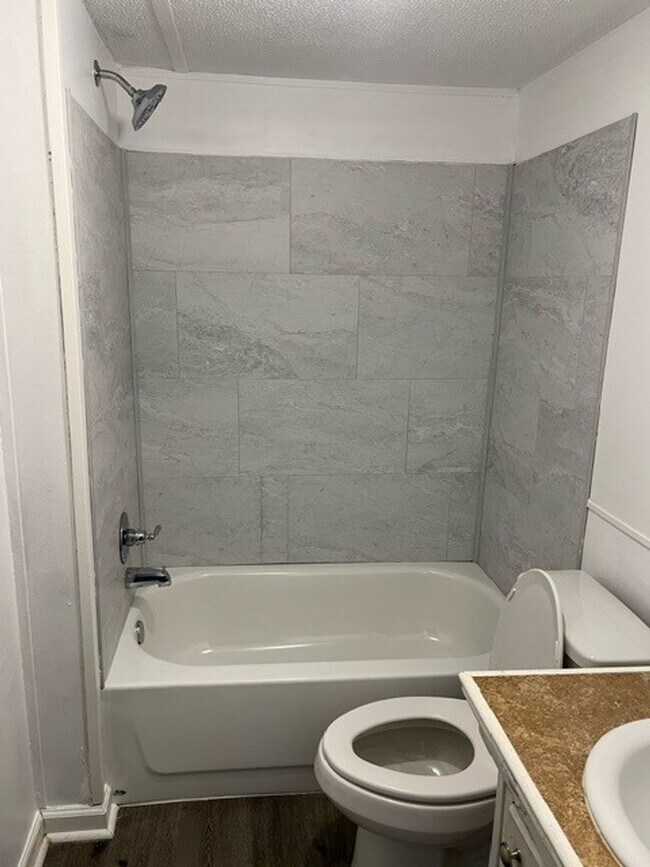 Foto del edificio - 3737 MS-301