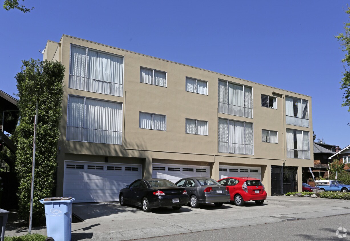 Foto del edificio - 2612 Webster St