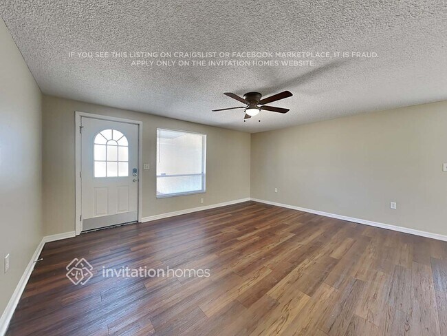 Foto del edificio - 311 48th St Ct W