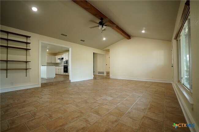 Foto del edificio - 6315 Beau Allen Ct