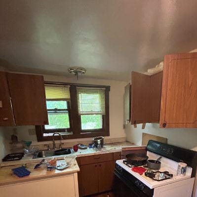 Foto del edificio - 8521 Clifton Ave