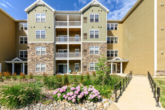 Building Photo - The Hammocks at MillCreek