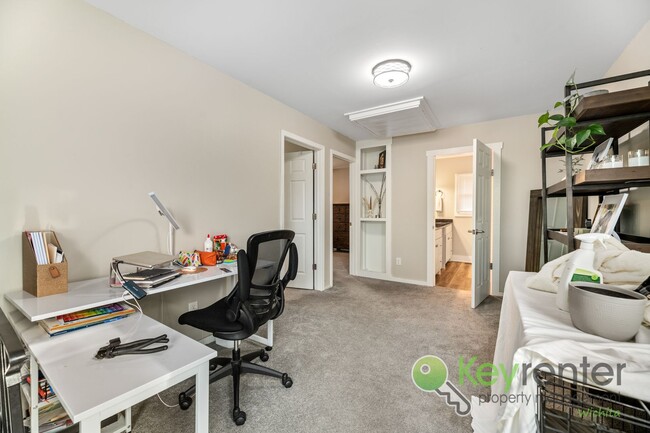 Foto del edificio - Delano District | Renovated 3 Bedroom 3 Ba...