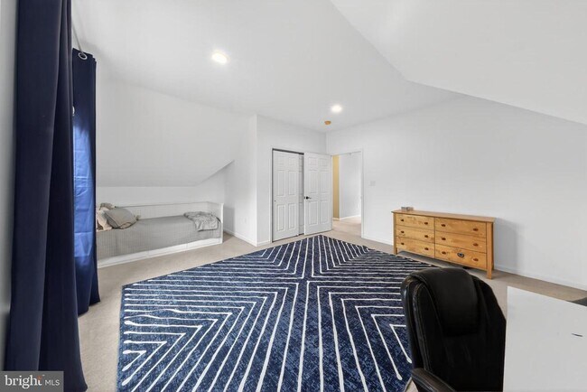 Foto del edificio - 972 Smithbridge Rd