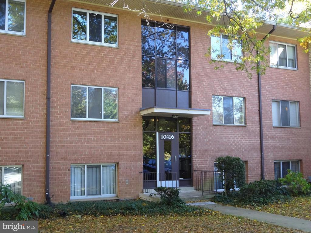 Foto principal - 10416 Rockville Pike