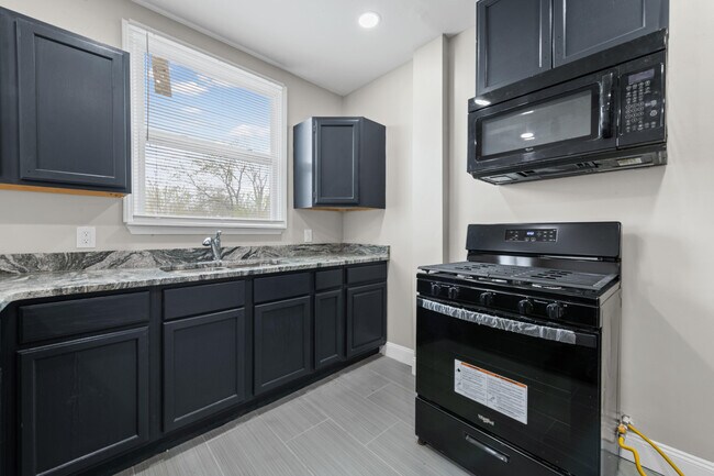 Foto del edificio - 13496 Hazelridge St