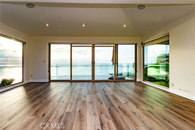 Foto del edificio - 805 Katella St