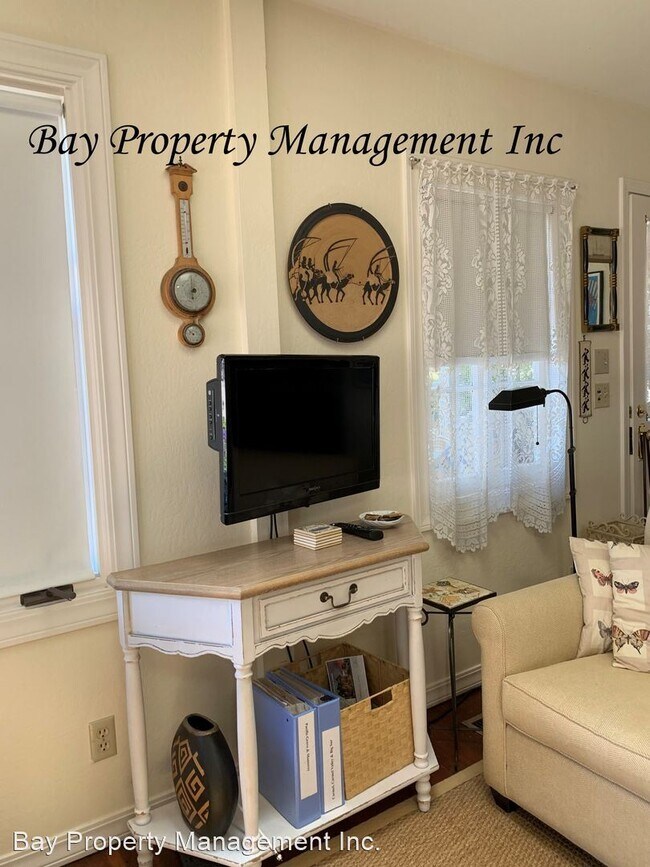 Foto del edificio - 1 br, 1.5 bath House - 218 Fifth Street
