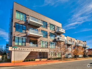 Building Photo - 444 N Central Ave