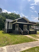 Building Photo - 2627 Dillard St