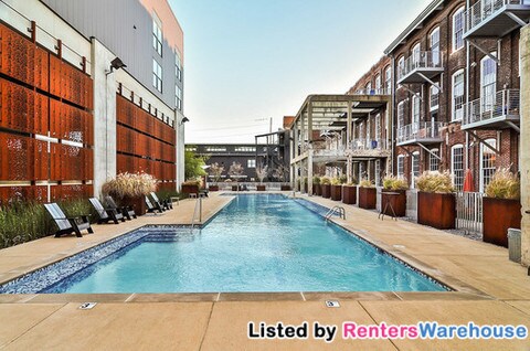 Building Photo - 1350 Rosa L Parks Blvd
