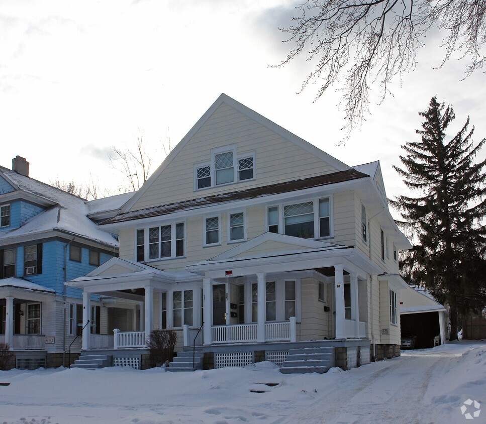 Building Photo - 119-125 Electric Ave