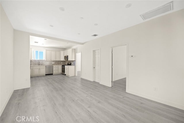 Building Photo - 57 N Baldwin Ave