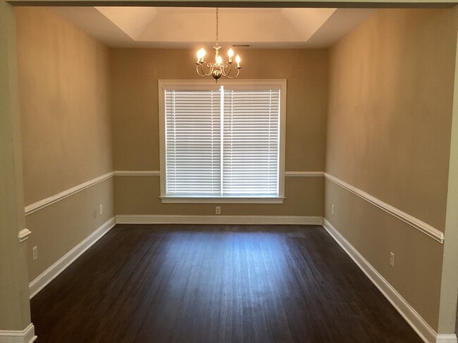 Building Photo - 15 Commissioners Ct