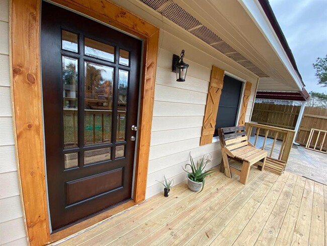 Building Photo - 7522 Greenstone St