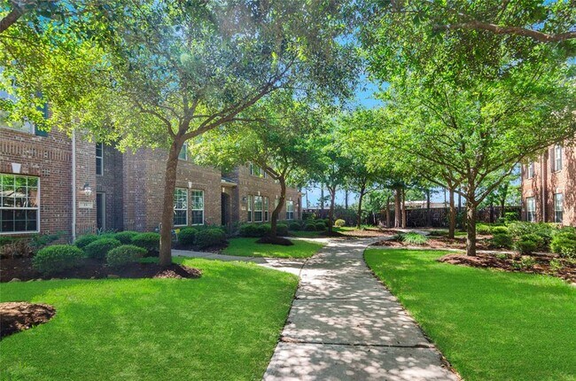 Building Photo - 19 Umbria Ln