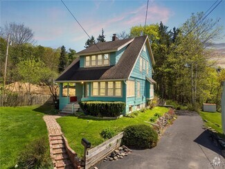 Building Photo - 114 Phelps Pl