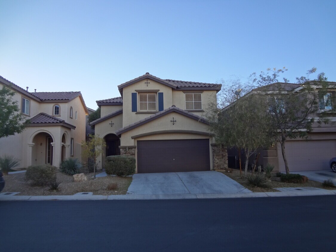 Primary Photo - BEAUTIFUL 2,022 SQ. FT. HOME HAS 4 BEDROOM...