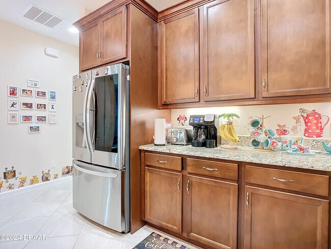 Building Photo - 614 Coral Reef Way