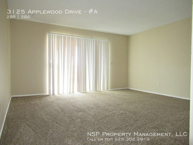 Building Photo - Northside 2 Bedroom Duplex!
