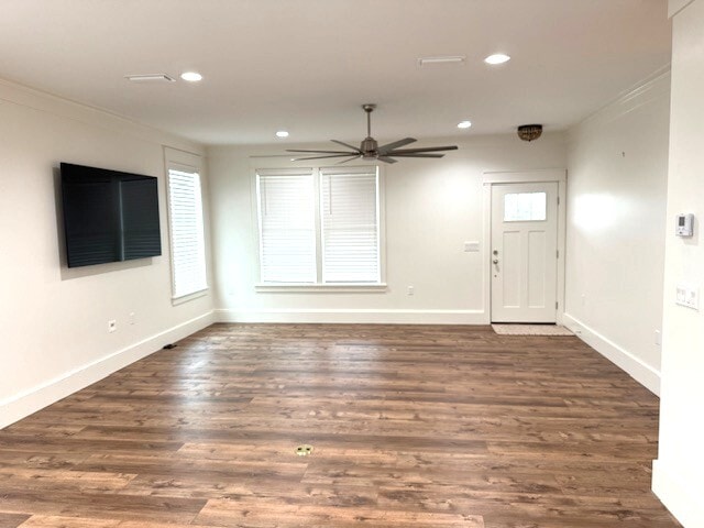 Building Photo - 3555 Sanctuary Dr