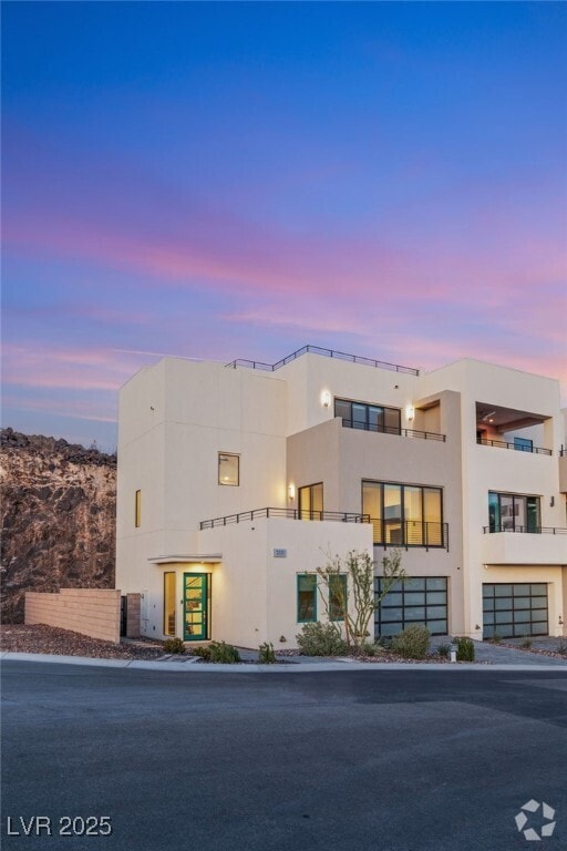 Building Photo - 350 Solitude Peak Ln